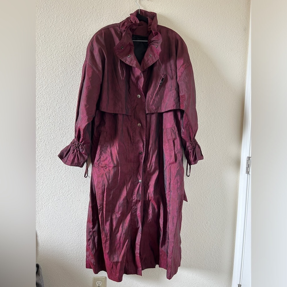 VTG Coat Fits Women’s Large 90s Iridescent Plum New York Street Fashion Granny